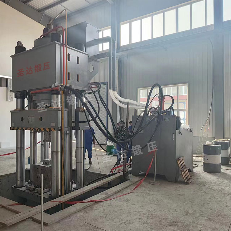 800噸匣缽液壓機現(xiàn)場調(diào)試 800噸匣缽液壓機現(xiàn)場調(diào)試