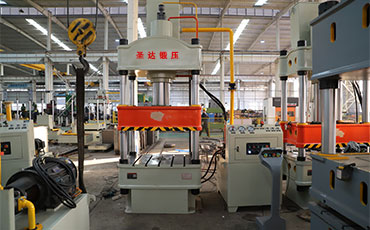 200噸四柱液壓機價格多少？